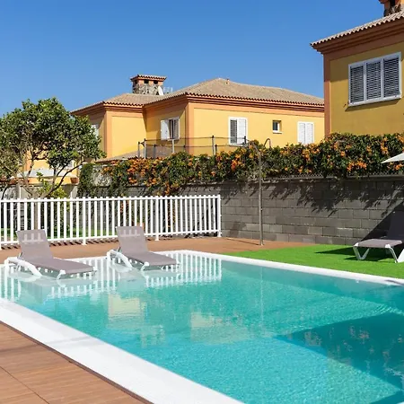 Albor Aparthotel