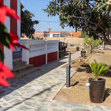 Albor Aparthotel
