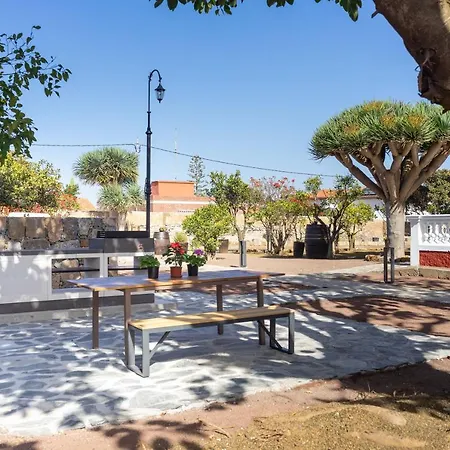 Albor Aparthotel