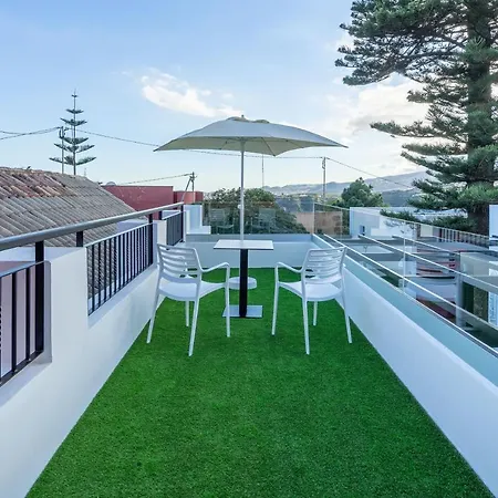 Albor Aparthotel *