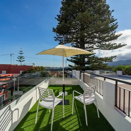 Albor Aparthotel *